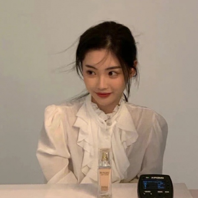 qq免费领100w名片赞